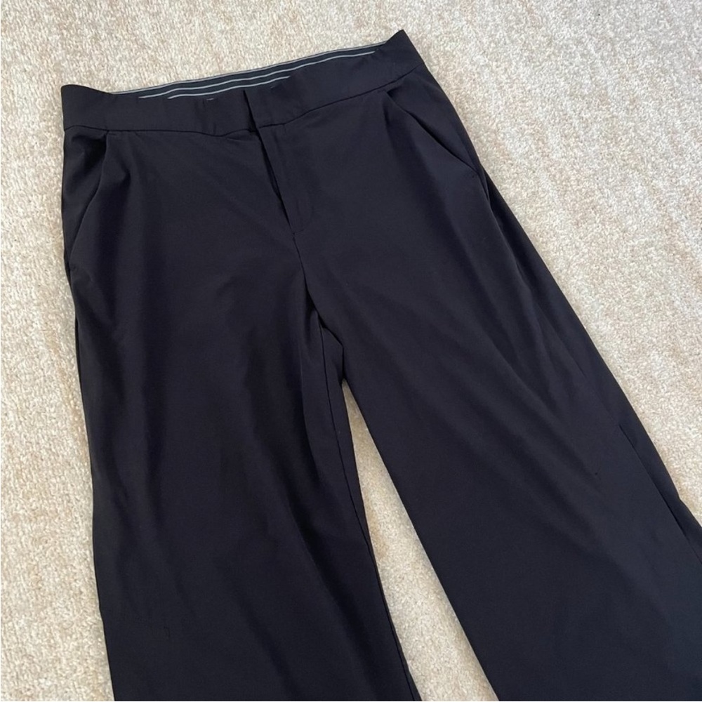 Athleta Tribeca Wide Leg High Rise Crop Pant
10 Black - Picture 3 of 10